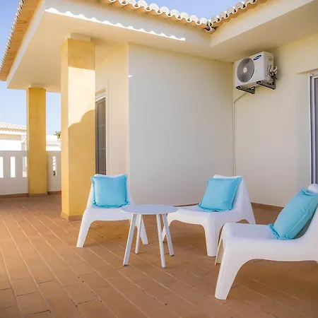 D03 - Luxury Gold Villa Lagos